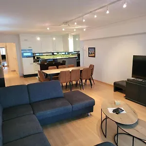 Appartement 304 Met 3 Slaapkamers Frontaal Zeezicht, Middelkerke